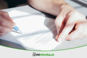 Lee más sobre el artículo Cesión de derechos en Colombia: tipos, requisitos y formatos en Word